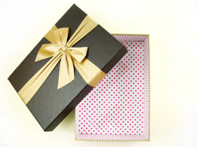 TPC010  Design gold shirt case supply shirt packaging box  online order shirt box  shirt case garment factory side view